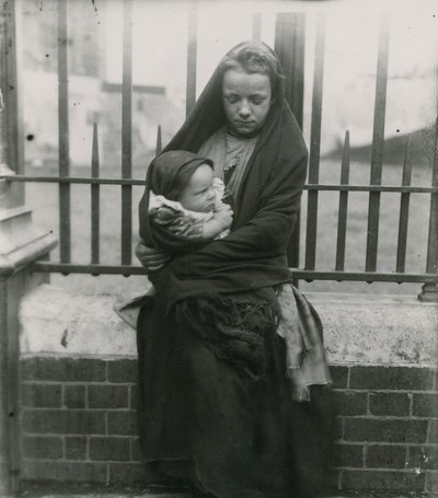 Povertà infantile, Londra da English Photographer